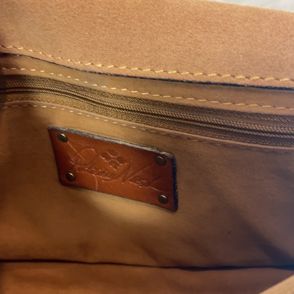 Patricia Nash Brown tooled leather Crossbody. Excellent condition. - Picture 8 of 9